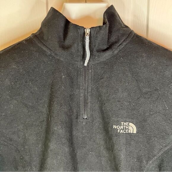 Women’s The North Face 1/4 Zip Pullover Black Classic Piece - Picture 2 of 7